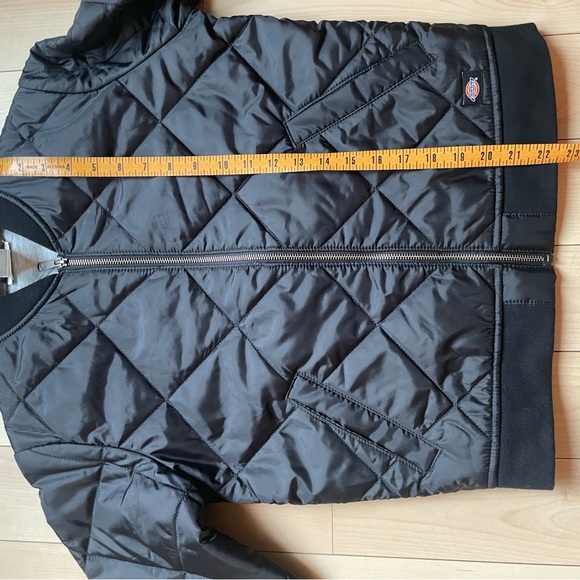 Dickies Women Quilted Bomber Jacket, Black v1, Small - Picture 12 of 14
